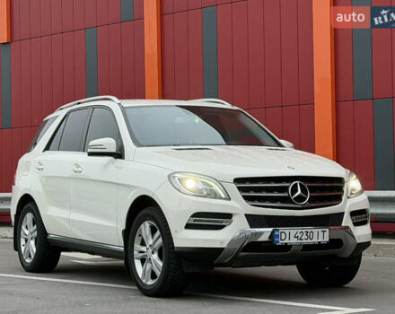 Білий Мерседес М-Клас, об'ємом двигуна 2.99 л та пробігом 217 тис. км за 20500 $, фото 3 на Automoto.ua