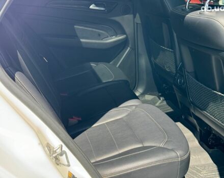 Білий Мерседес М-Клас, об'ємом двигуна 3 л та пробігом 198 тис. км за 23790 $, фото 29 на Automoto.ua