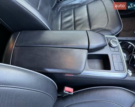 Белый Мерседес М-Класс, объемом двигателя 2.99 л и пробегом 247 тыс. км за 19999 $, фото 26 на Automoto.ua