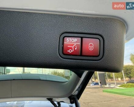 Белый Мерседес М-Класс, объемом двигателя 2.99 л и пробегом 247 тыс. км за 19999 $, фото 19 на Automoto.ua