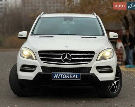 Білий Мерседес М-Клас, об'ємом двигуна 2.14 л та пробігом 261 тис. км за 21000 $, фото 2 на Automoto.ua