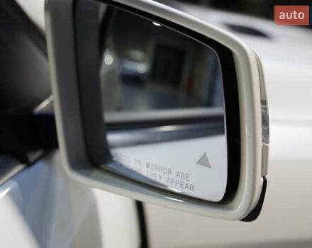 Белый Мерседес М-Класс, объемом двигателя 0 л и пробегом 167 тыс. км за 21000 $, фото 42 на Automoto.ua