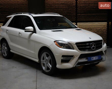 Белый Мерседес М-Класс, объемом двигателя 0 л и пробегом 167 тыс. км за 21000 $, фото 3 на Automoto.ua