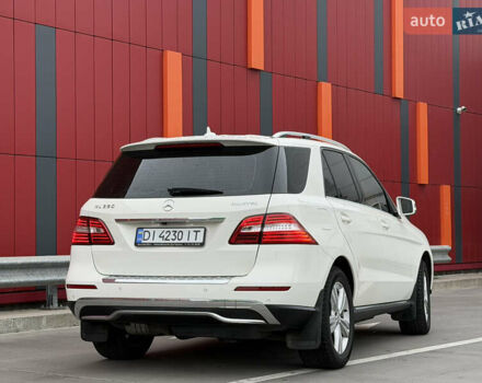 Білий Мерседес М-Клас, об'ємом двигуна 2.99 л та пробігом 217 тис. км за 20500 $, фото 6 на Automoto.ua