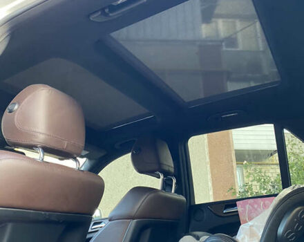 Білий Мерседес М-Клас, об'ємом двигуна 2.99 л та пробігом 242 тис. км за 23700 $, фото 16 на Automoto.ua