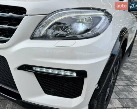 Білий Мерседес М-Клас, об'ємом двигуна 2.99 л та пробігом 199 тис. км за 27900 $, фото 22 на Automoto.ua