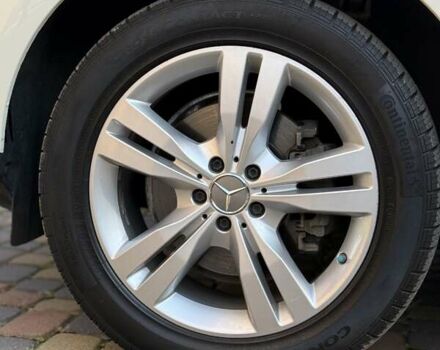 Мерседес М-Класс 2013 в Ровно на Automoto.ua Белый Мерседес М-Класс, объемом двигателя 2.99 л и пробегом 216 тыс. км за 19700 $, фото 8 на Automoto.ua