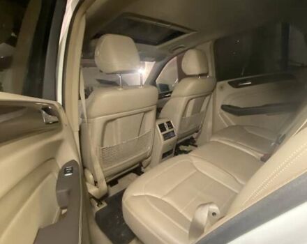 Білий Мерседес М-Клас, об'ємом двигуна 3 л та пробігом 152 тис. км за 13900 $, фото 9 на Automoto.ua