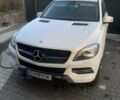 Білий Мерседес М-Клас, об'ємом двигуна 2.14 л та пробігом 250 тис. км за 23800 $, фото 1 на Automoto.ua
