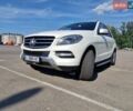Білий Мерседес М-Клас, об'ємом двигуна 2.99 л та пробігом 180 тис. км за 27500 $, фото 1 на Automoto.ua