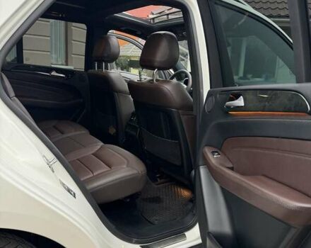 Мерседес М-Класс 2014 в Василькове на Automoto.ua Белый Мерседес М-Класс, объемом двигателя 3 л и пробегом 165 тыс. км за 21500 $, фото 22 на Automoto.ua