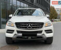 Мерседес М-Класс 2014 в Львове на Automoto.ua Белый Мерседес М-Класс, объемом двигателя 2.99 л и пробегом 279 тыс. км за 22800 $, фото 3 на Automoto.ua