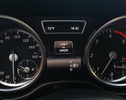 Белый Мерседес М-Класс, объемом двигателя 3 л и пробегом 54 тыс. км за 23300 $, фото 18 на Automoto.ua