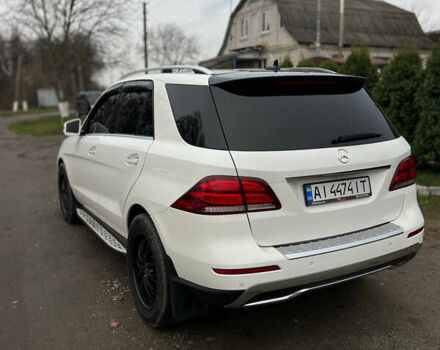 Білий Мерседес М-Клас, об'ємом двигуна 3.5 л та пробігом 148 тис. км за 18000 $, фото 1 на Automoto.ua