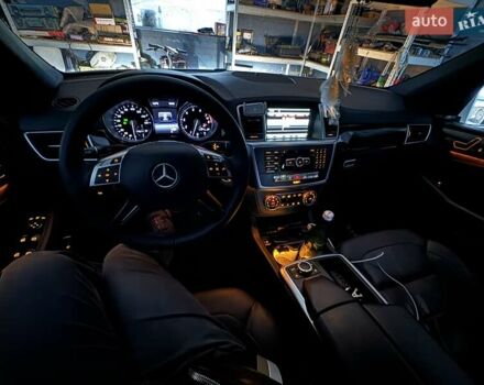 Мерседес М-Класс 2014 в Василькове на Automoto.ua Белый Мерседес М-Класс, объемом двигателя 3 л и пробегом 165 тыс. км за 21500 $, фото 32 на Automoto.ua