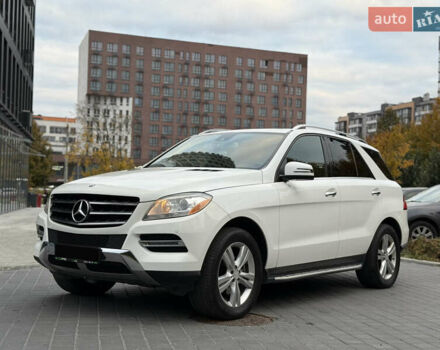 Мерседес М-Класс 2014 в Львове на Automoto.ua Белый Мерседес М-Класс, объемом двигателя 2.99 л и пробегом 279 тыс. км за 22800 $, фото 17 на Automoto.ua