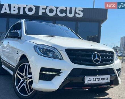 Белый Мерседес М-Класс, объемом двигателя 4.66 л и пробегом 270 тыс. км за 17990 $, фото 1 на Automoto.ua