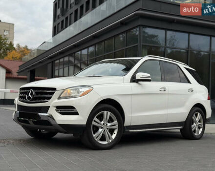 Мерседес М-Класс 2014 в Львове на Automoto.ua Белый Мерседес М-Класс, объемом двигателя 2.99 л и пробегом 279 тыс. км за 22800 $, фото 1 на Automoto.ua