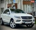 Білий Мерседес М-Клас, об'ємом двигуна 2.99 л та пробігом 220 тис. км за 23500 $, фото 1 на Automoto.ua