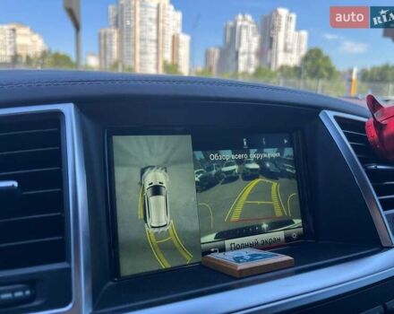 Белый Мерседес М-Класс, объемом двигателя 4.66 л и пробегом 270 тыс. км за 17990 $, фото 26 на Automoto.ua