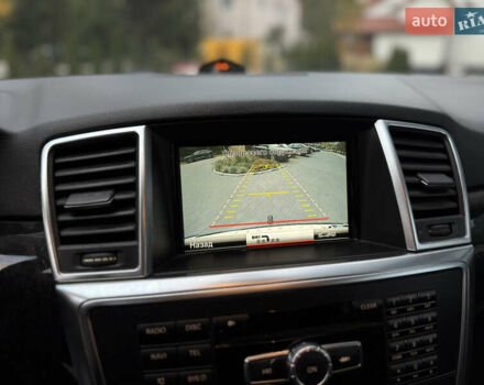 Мерседес М-Класс 2014 в Львове на Automoto.ua Белый Мерседес М-Класс, объемом двигателя 2.99 л и пробегом 279 тыс. км за 22800 $, фото 28 на Automoto.ua