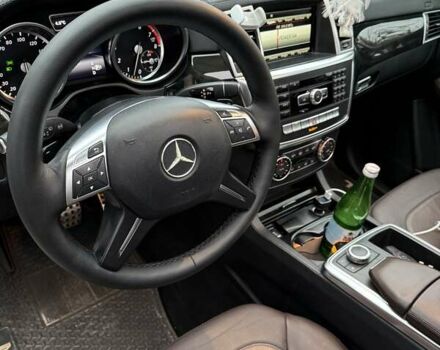 Мерседес М-Класс 2014 в Василькове на Automoto.ua Белый Мерседес М-Класс, объемом двигателя 3 л и пробегом 165 тыс. км за 21500 $, фото 13 на Automoto.ua