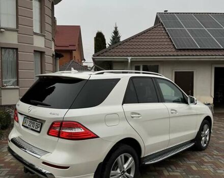 Мерседес М-Класс 2014 в Василькове на Automoto.ua Белый Мерседес М-Класс, объемом двигателя 3 л и пробегом 165 тыс. км за 21500 $, фото 3 на Automoto.ua