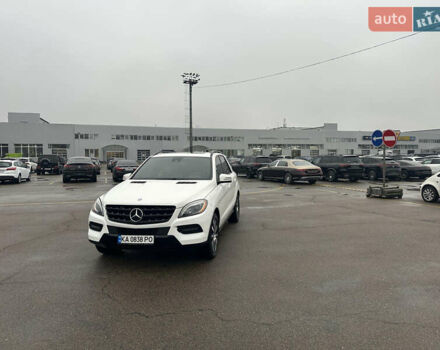 Белый Мерседес М-Класс, объемом двигателя 2.14 л и пробегом 282 тыс. км за 18900 $, фото 31 на Automoto.ua