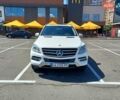 Белый Мерседес М-Класс, объемом двигателя 3.5 л и пробегом 53 тыс. км за 29950 $, фото 1 на Automoto.ua