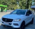 Белый Мерседес М-Класс, объемом двигателя 3.5 л и пробегом 140 тыс. км за 18500 $, фото 1 на Automoto.ua