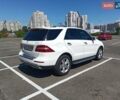 Белый Мерседес М-Класс, объемом двигателя 3.5 л и пробегом 53 тыс. км за 29950 $, фото 4 на Automoto.ua