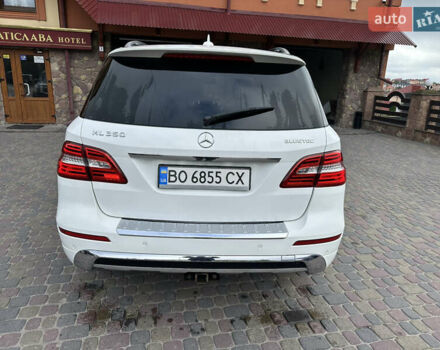 Білий Мерседес М-Клас, об'ємом двигуна 2.99 л та пробігом 130 тис. км за 28777 $, фото 3 на Automoto.ua