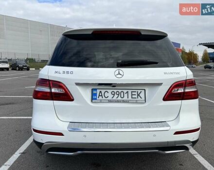 Белый Мерседес М-Класс, объемом двигателя 2.99 л и пробегом 253 тыс. км за 22800 $, фото 14 на Automoto.ua