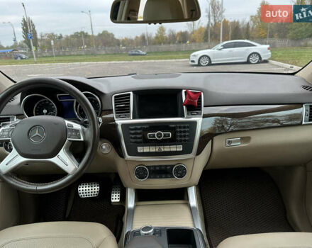 Білий Мерседес М-Клас, об'ємом двигуна 3.5 л та пробігом 196 тис. км за 20900 $, фото 16 на Automoto.ua
