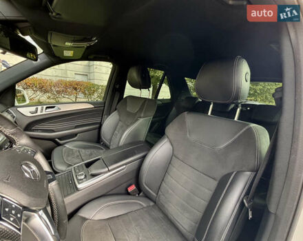 Мерседес М-Класс 2015 в Киеве на Automoto.ua Белый Мерседес М-Класс, объемом двигателя 3 л и пробегом 152 тыс. км за 27900 $, фото 11 на Automoto.ua