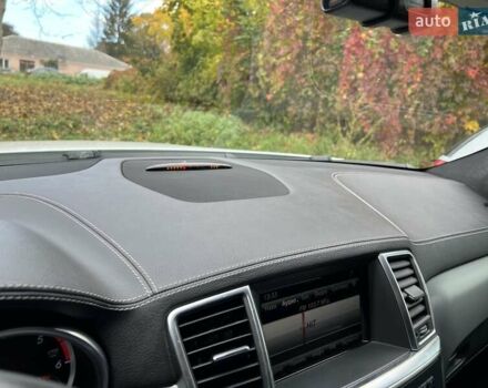 Белый Мерседес М-Класс, объемом двигателя 2.99 л и пробегом 253 тыс. км за 22800 $, фото 45 на Automoto.ua