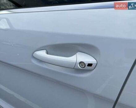 Белый Мерседес М-Класс, объемом двигателя 2.99 л и пробегом 253 тыс. км за 22800 $, фото 7 на Automoto.ua