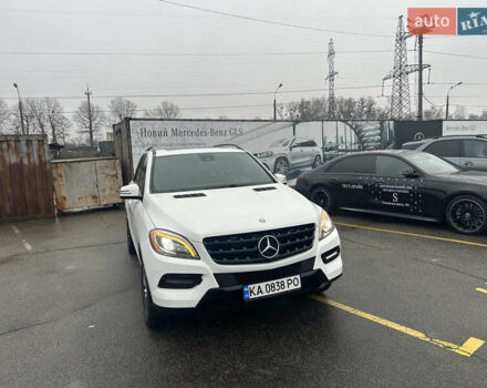 Белый Мерседес М-Класс, объемом двигателя 2.14 л и пробегом 282 тыс. км за 18900 $, фото 24 на Automoto.ua