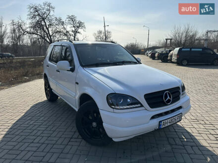 Мерседес М-Класс 2000 в Львове на Automoto.ua Белый Мерседес М-Класс, объемом двигателя 2.69 л и пробегом 352 тыс. км за 9000 $, фото 1 на Automoto.ua