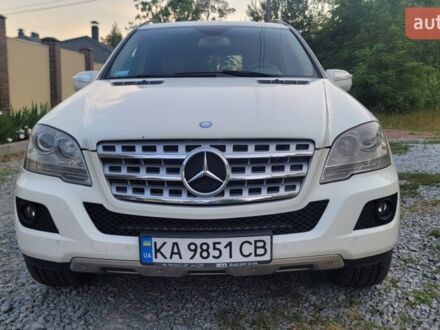 Білий Мерседес М-Клас, об'ємом двигуна 3.5 л та пробігом 188 тис. км за 13000 $, фото 1 на Automoto.ua