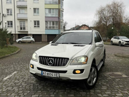 Белый Мерседес М-Класс, объемом двигателя 2.99 л и пробегом 275 тыс. км за 13800 $, фото 1 на Automoto.ua