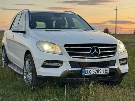 Білий Мерседес М-Клас, об'ємом двигуна 2.99 л та пробігом 255 тис. км за 17800 $, фото 1 на Automoto.ua