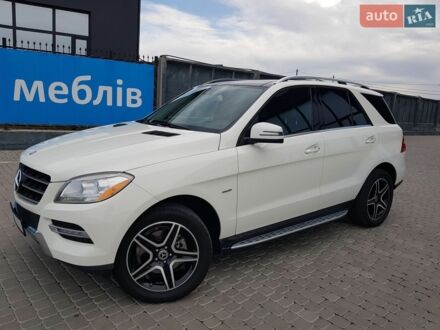 Білий Мерседес М-Клас, об'ємом двигуна 2.99 л та пробігом 215 тис. км за 23200 $, фото 1 на Automoto.ua