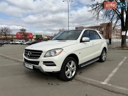 Білий Мерседес М-Клас, об'ємом двигуна 3.5 л та пробігом 305 тис. км за 17500 $, фото 1 на Automoto.ua