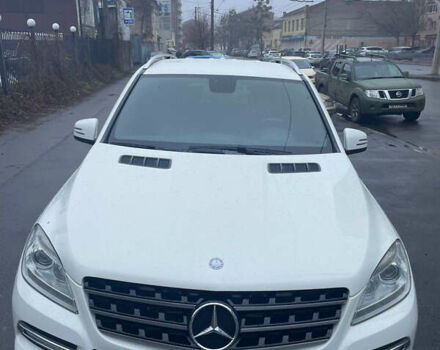 Білий Мерседес М-Клас, об'ємом двигуна 2.99 л та пробігом 165 тис. км за 20999 $, фото 1 на Automoto.ua