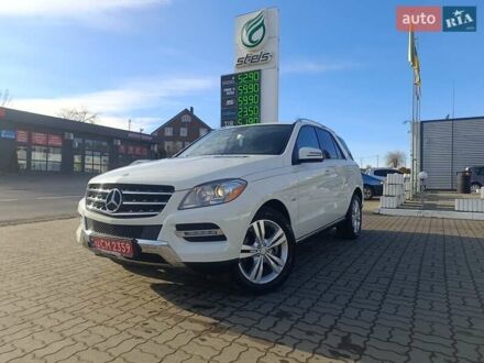 Білий Мерседес М-Клас, об'ємом двигуна 2.99 л та пробігом 198 тис. км за 21800 $, фото 1 на Automoto.ua