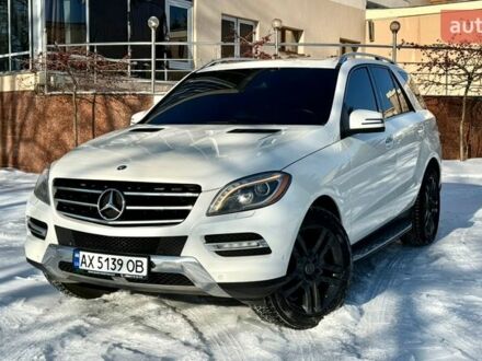 Белый Мерседес М-Класс, объемом двигателя 3.5 л и пробегом 245 тыс. км за 19000 $, фото 1 на Automoto.ua