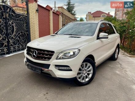 Білий Мерседес М-Клас, об'ємом двигуна 2.14 л та пробігом 179 тис. км за 22700 $, фото 1 на Automoto.ua