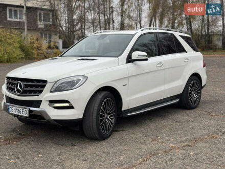 Мерседес М-Класс 2012 в Черновцах на Automoto.ua Белый Мерседес М-Класс, объемом двигателя 2.99 л и пробегом 202 тыс. км за 22800 $, фото 1 на Automoto.ua