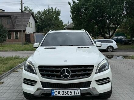 Белый Мерседес М-Класс, объемом двигателя 2.1 л и пробегом 310 тыс. км за 18500 $, фото 1 на Automoto.ua